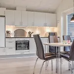 بيت للعطل Two-bedroom Ringkobing 09 *