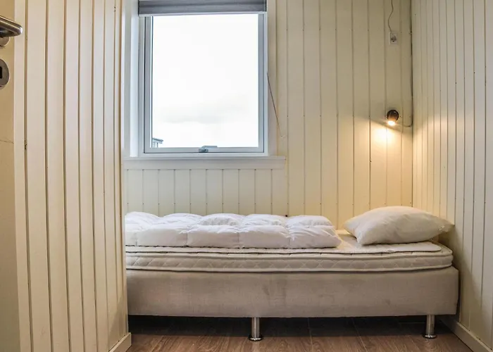 Two-bedroom Ringkobing 09 *